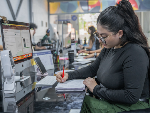 rec humanos medellin@2x