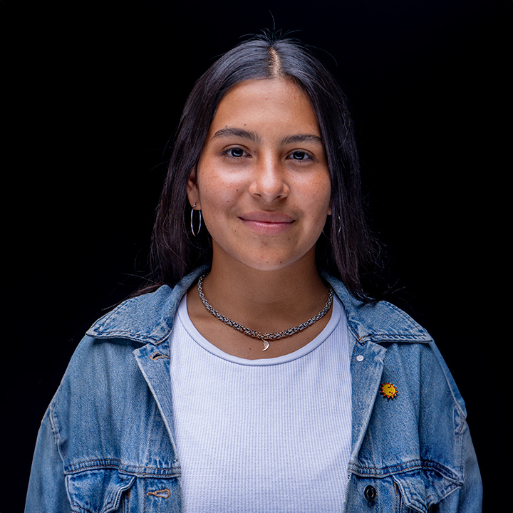 Chia Giraldo 720 x 720