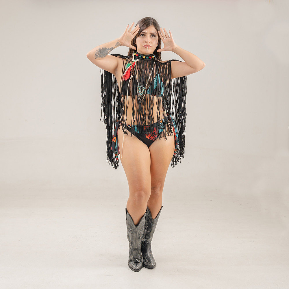 Leidy Canas moda 1000 x 1000 2