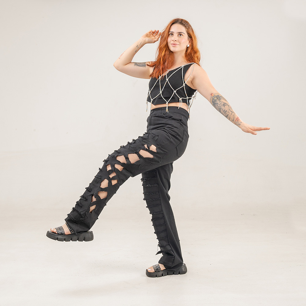 Leslie Restrepo moda 1000 x 1000 1