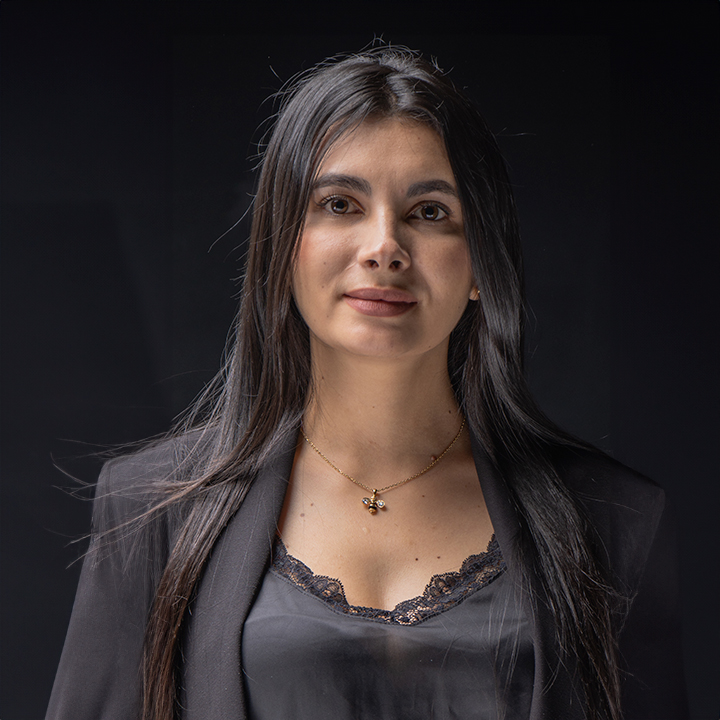 Luz Elena Gaviria 720 x 720