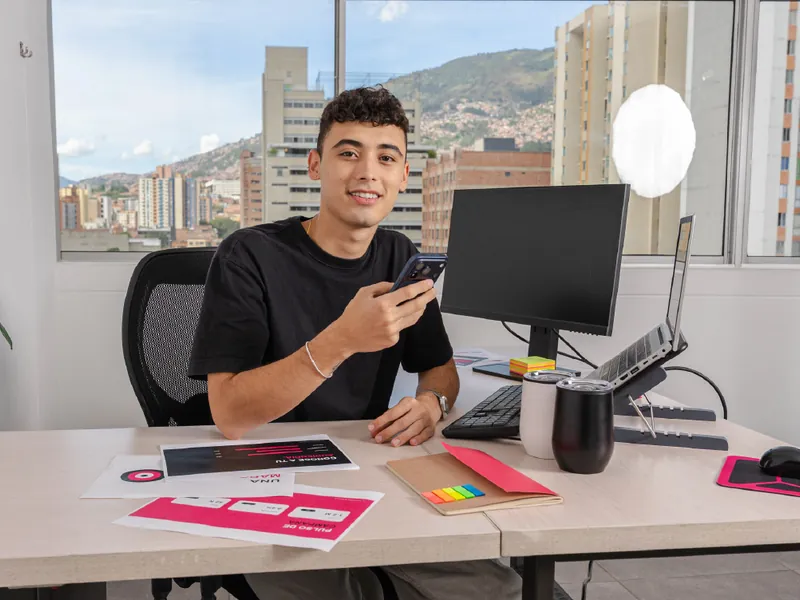 Estudiante del Técnico Laboral en Asistente en Mercadeo en Cesde Bello